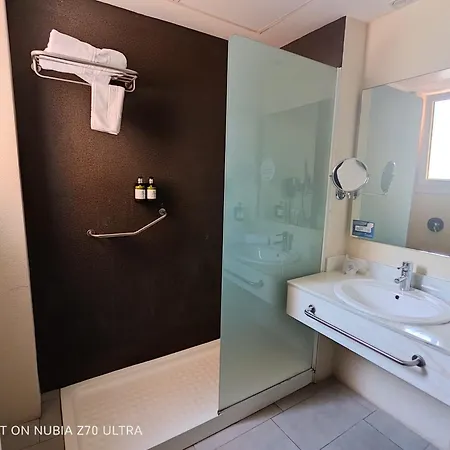 Pato Amarillo Hotel 4*
